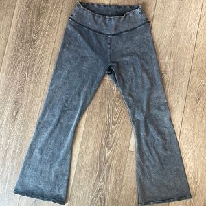 Aerie cropped flare leggings